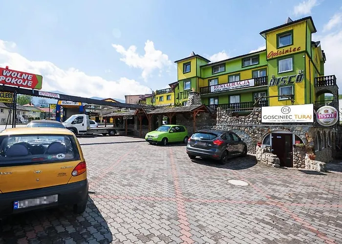 Gosciniec Turaj *